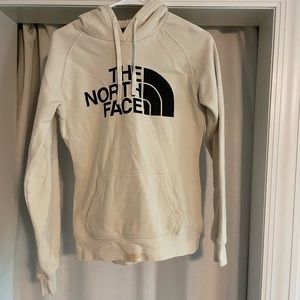 Women’s North Face sweatshirt.